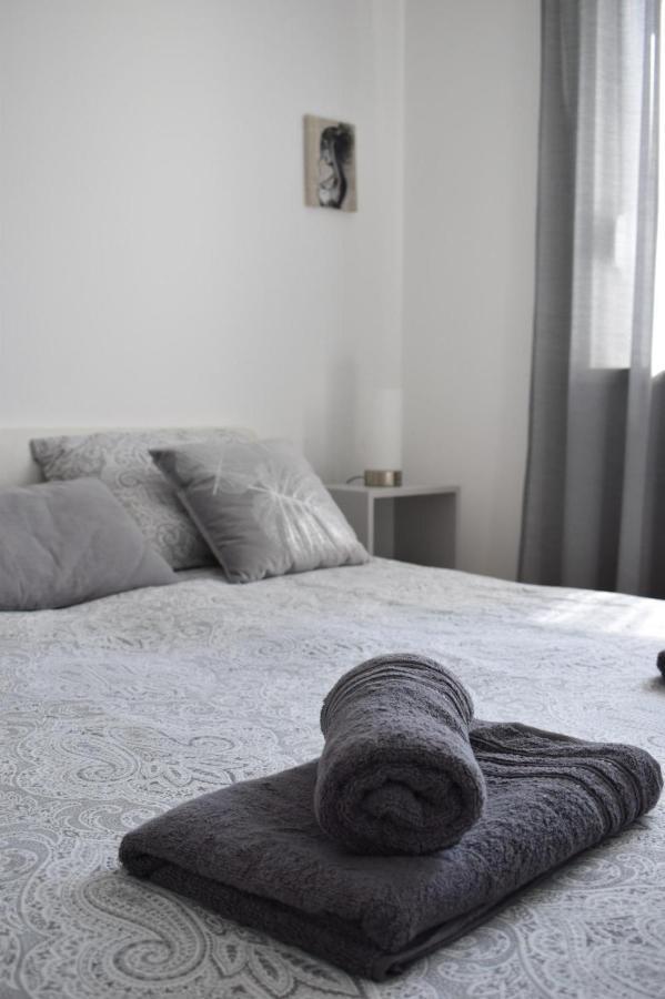 Apartman Ana Iadera With Balcony And Parking 자다르 외부 사진